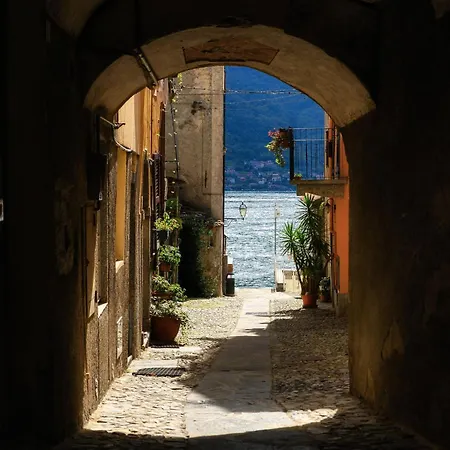 Casa Isola - By Myhomeincomo Ferienhaus Sala Comacina