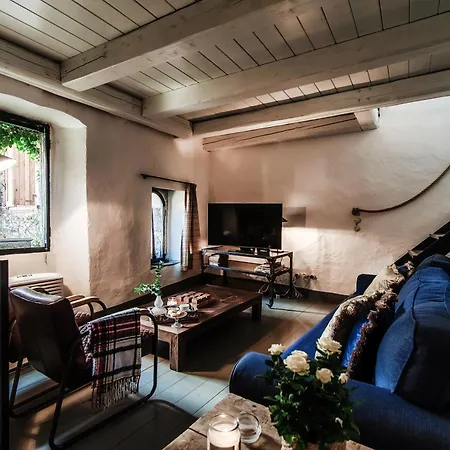 Casa Isola - By Myhomeincomo * Sala Comacina