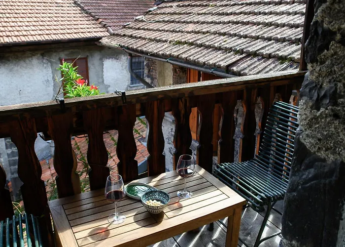Vakantiehuis Casa Isola - By Myhomeincomo *